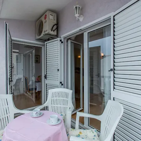 Snjezana Apartman Makarska