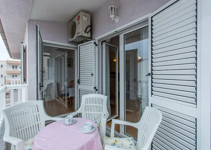 Snjezana Lejlighed Makarska