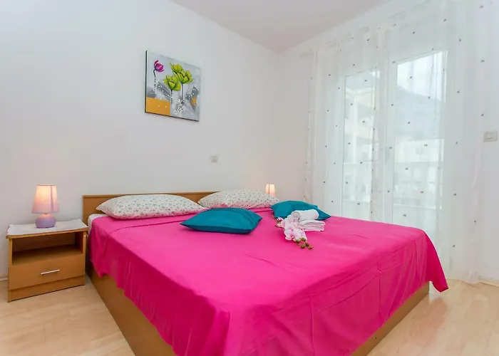 Apartment Snjezana Makarska